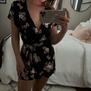 Romper, small puff sleeve, scort, side tie, tag still on!